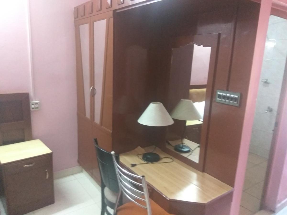 Hotel Malika Residency Ettumanoor Екстериор снимка